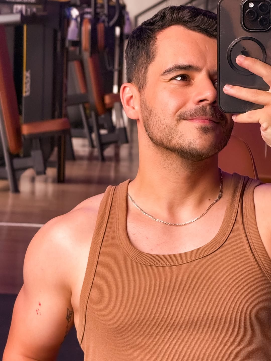 30 jornalistas mais gatos e sarados de 2026: Deivid Morona