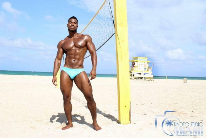 JR Wallace: modelo gato nascido em Houston faz sucesso e tira o fôlego