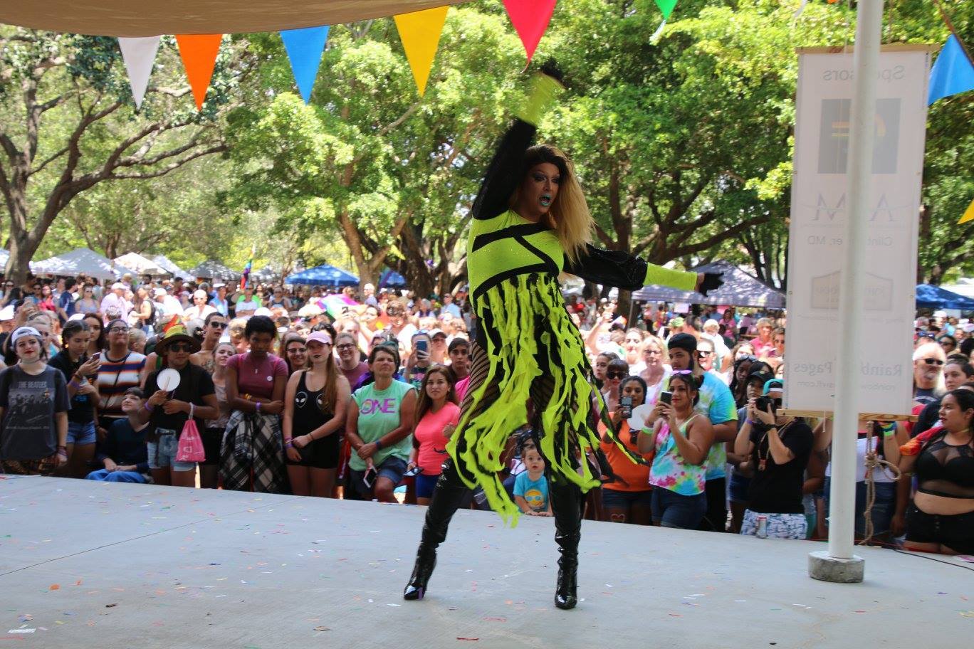 Parada do Orgulho de Naples, na Flórida - Naples Pride 2017