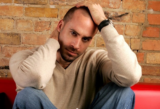 No mesmo dia 27 &eacute; a vez do protagonista de 'Shakespeare Apaixonado' fazer 44