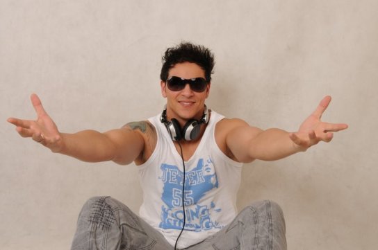 Fagner Backer toca na Flex Lovers, na Flexx Club