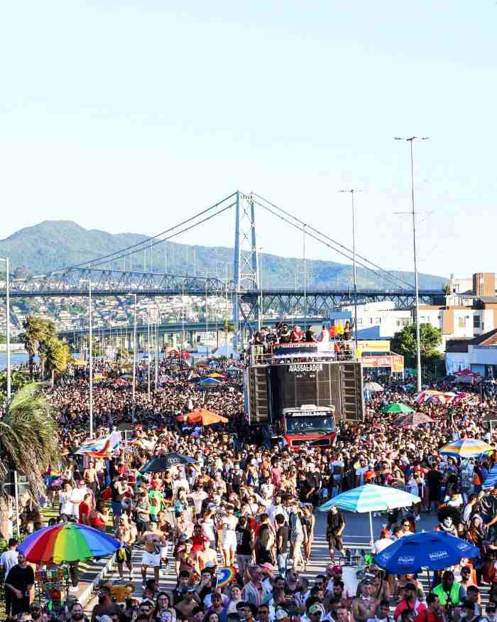 parada florida gay 2024