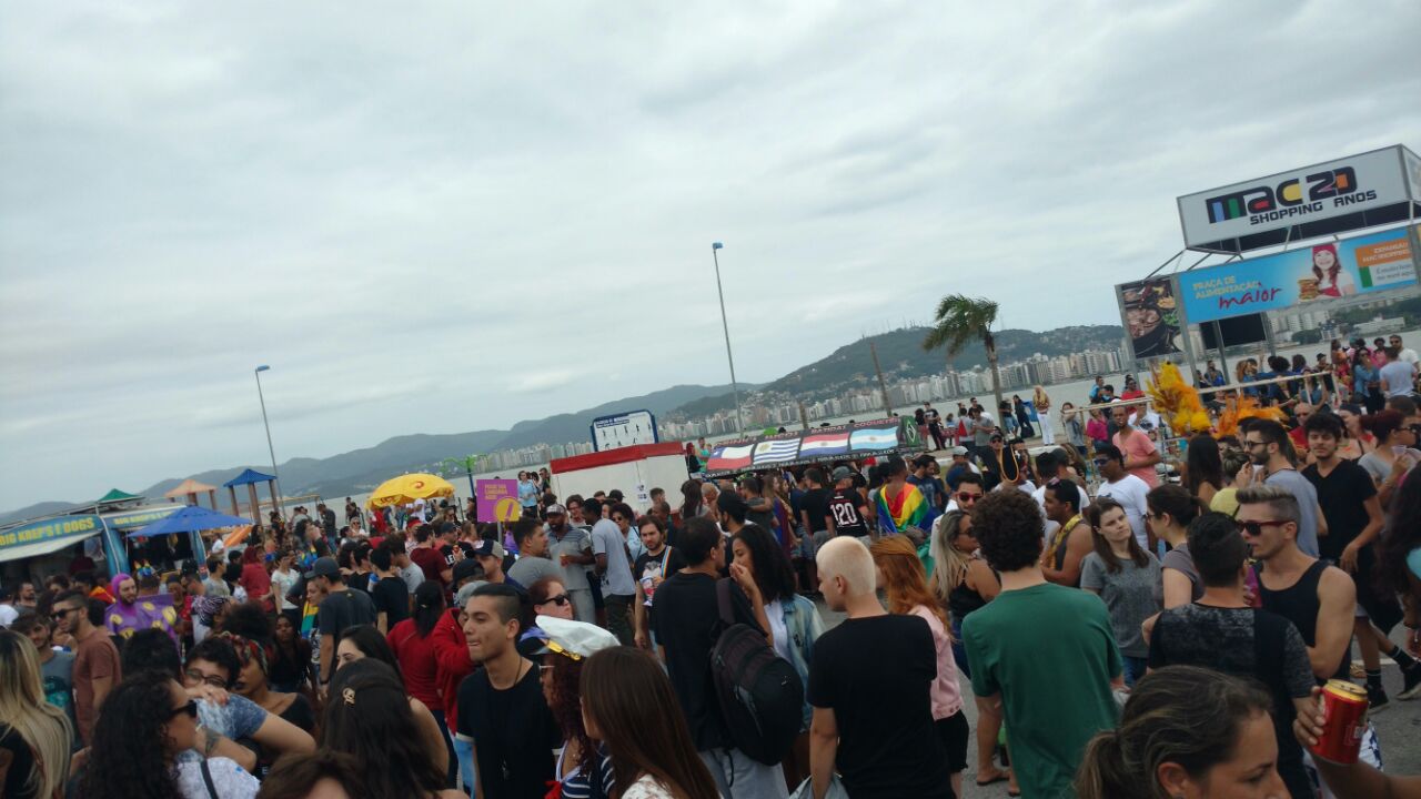 10 melhores imagens da 11ª Parada LGBT+ de Floripa 2017