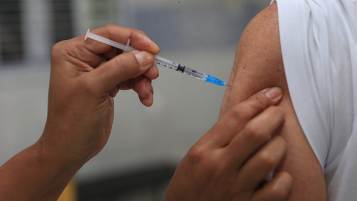Vacinas contra mpox encalham no Brasil