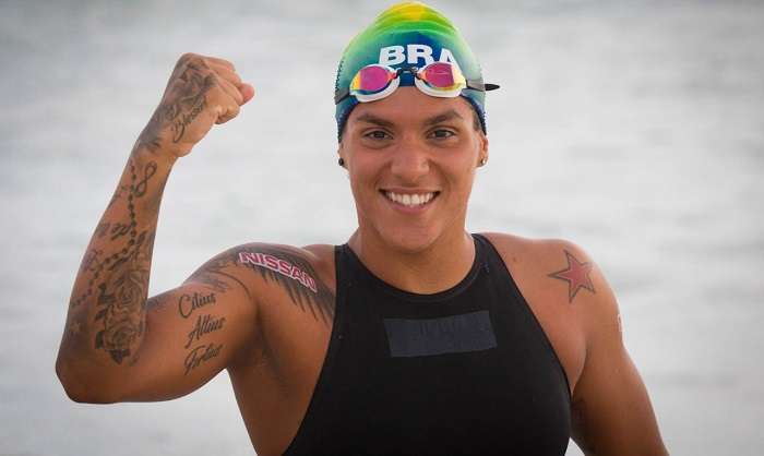 16 atletas gays, lésbicas e bissexuais do Brasil na Olimpíada: Ana Marcela Cunha (natação)