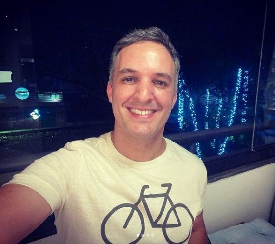 30 jornalistas mais gatos e sarados da TV em 2021: Leandro Stoliar