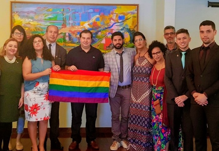 rodrigo maia lgbt david miranda toni reis 