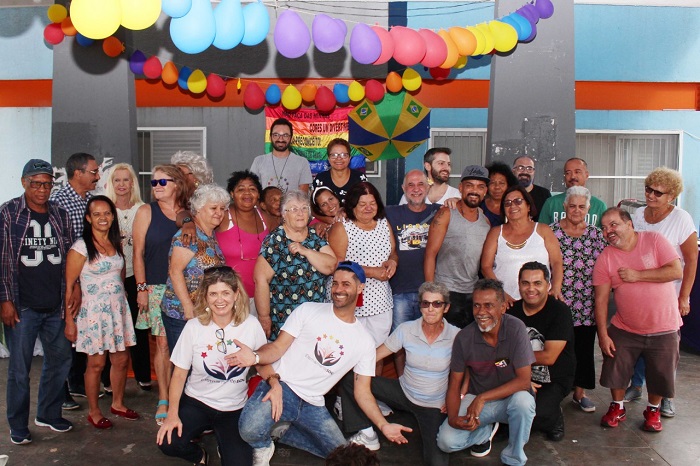 EternamenteSou: centro para idosos gays, lésbicas e transexuais é inaugurado em Floripa