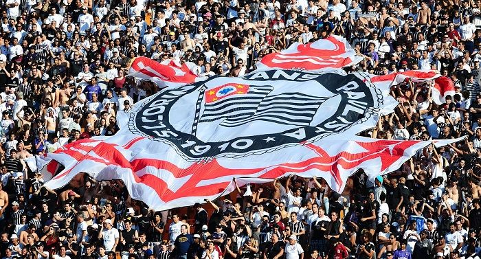 Corinthians faz post homofóbico no Twitter