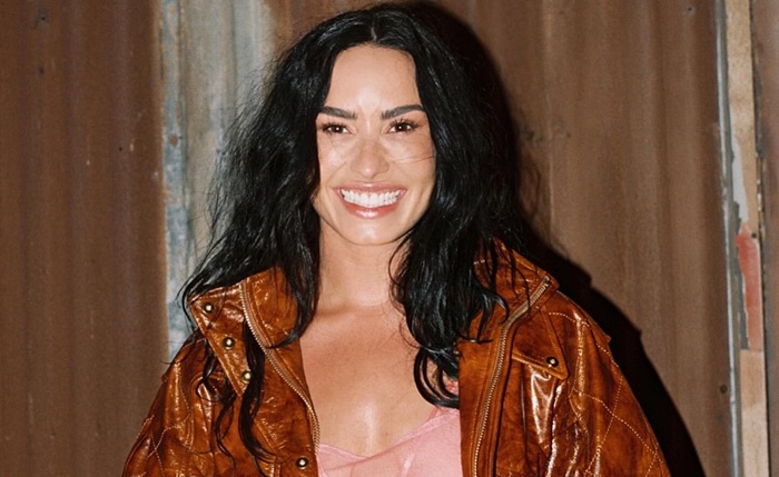 Demi Lovato no Top 30 Gay Brasil