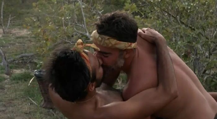 Beijo gay em No Limite: Lucas e Matheus