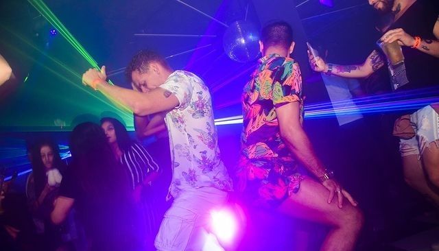 On Pub: balada gay inaugura novo endereço na Serraria, em São José