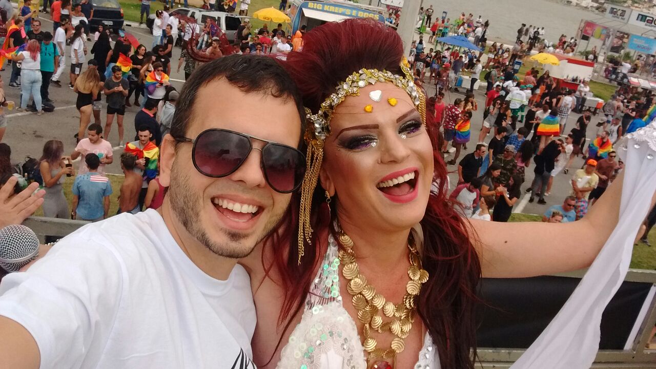 10 melhores imagens da 11ª Parada LGBT+ de Floripa 2017