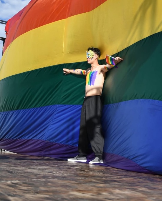 Presos LGBT fazem parada dentro de presídio no México