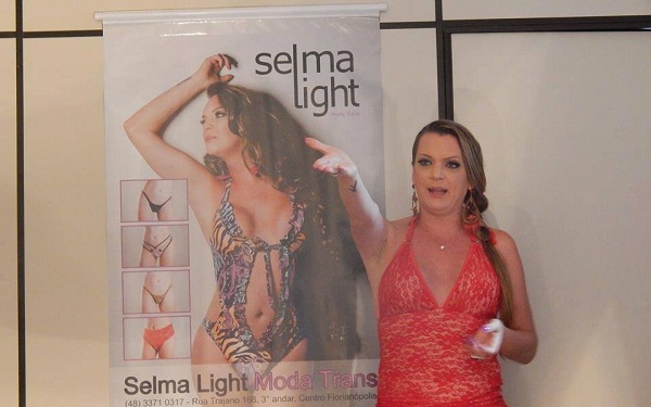 Selma Light: grife de moda para transexuais vence como melhor loja em Floripa em 2015