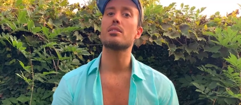 'Beach Boy': Felipe Accioly está com novo clipe. Confira!