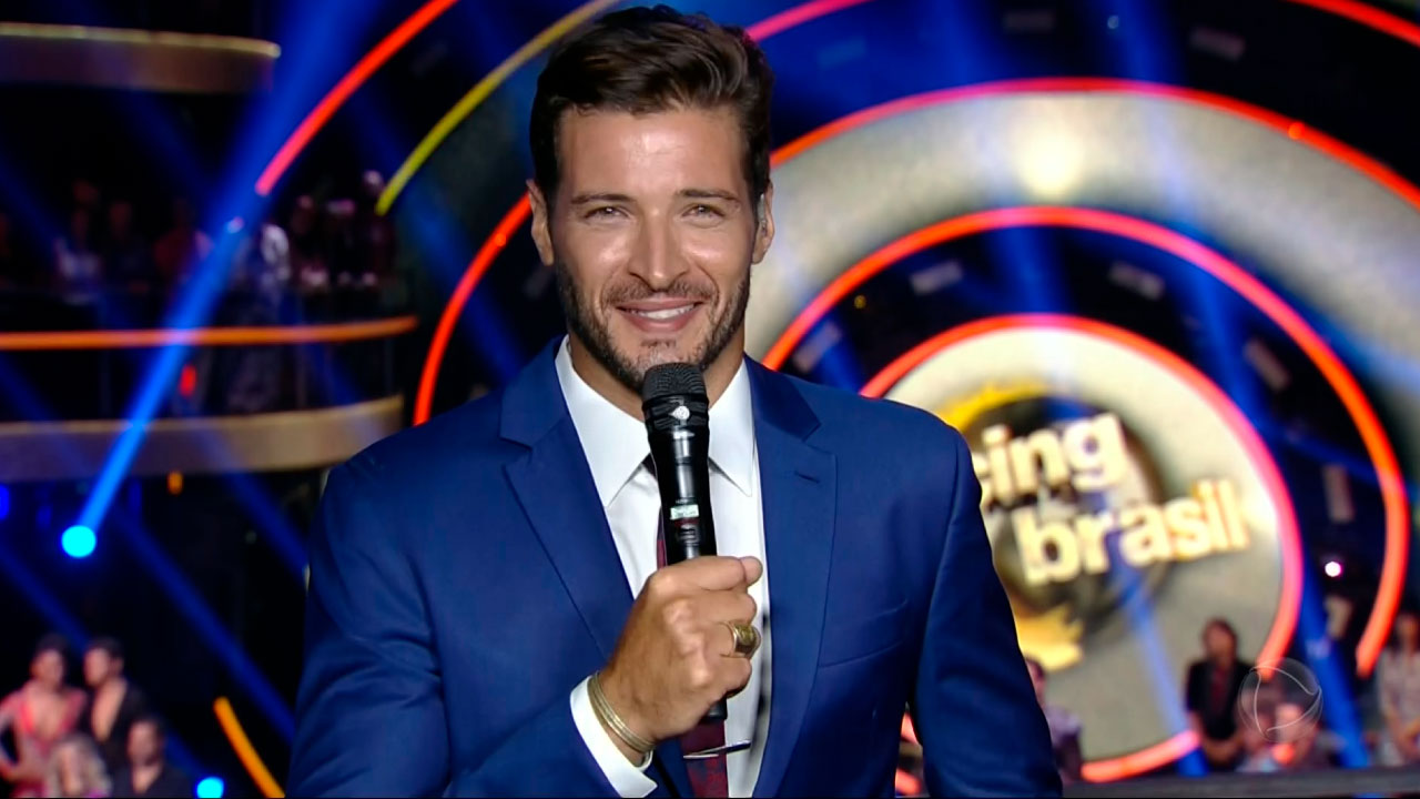 Leandro Lima, do 'Dancing Brasil' faz cenas gays bem quentes em filme