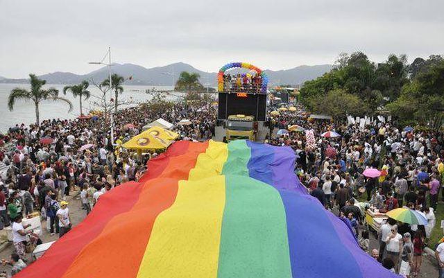 Parada da Diversidade 2015 de Floripa tem data marcada