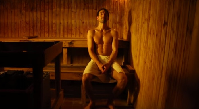 Sauna gay é locação de filme de zumbis. Veja o trailer!
