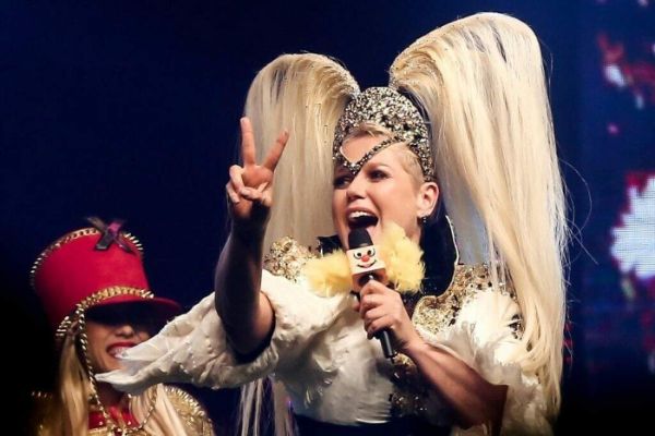 Críticas de LGBT fizeram Xuxa desistir de apresentar Drag Race